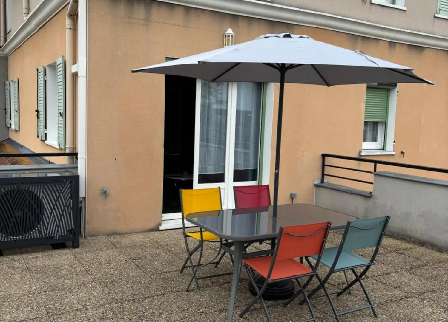 Апартаменты 5 Min Moulins Duplex -Clim -Wifi -Borne D Arcade -Garage 25 Min Le Pal Yzeure